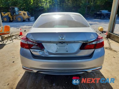 Zdjęcie 6 z 12 samochodu: 2016 HONDA ACCORD LX VIN:1HGCR2F38GA150816 - miniatura