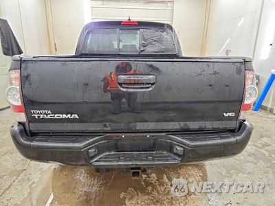 Zdjęcie 6 z 12 samochodu: 2015 TOYOTA TACOMA V6 VIN:3TMLU4ENXFM184477 - miniatura