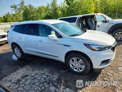 Czwarte zdjęcie samochodu z boku: 2021 BUICK ENCLAVE ESSENCE VIN:5GAERBKW4MJ263991 - miniatura