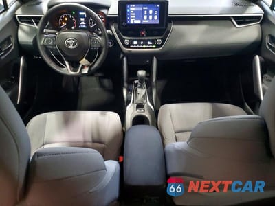 Zdjęcie 8 z 12 samochodu: 2023 TOYOTA COROLLA CROSS HYBRID SE VIN:7MUFBABG5PV002750 - miniatura