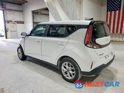 Drugie zdjęcie samochodu z przodu: 2024 KIA SOUL LX VIN:KNDJ23AU0R7235925 - miniatura