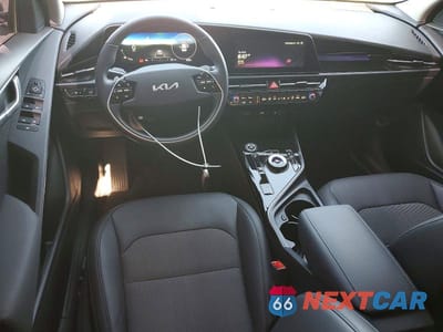 Zdjęcie 8 z 13 samochodu: 2025 KIA NIRO WIND VIN:KNDCR3L15S5144450 - miniatura