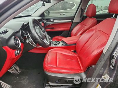 Zdjęcie 7 z 13 samochodu: 2018 ALFA ROMEO STELVIO SPORT VIN:ZASFAKPN0J7C21117 - miniatura