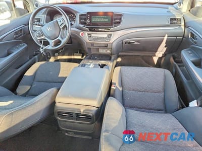 Zdjęcie 8 z 12 samochodu: 2025 HONDA RIDGELINE SPORT VIN:5FPYK3F18SB035024 - miniatura