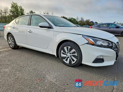 Czwarte zdjęcie samochodu z boku: 2020 NISSAN ALTIMA S VIN:1N4BL4BV7LC101819 - miniatura
