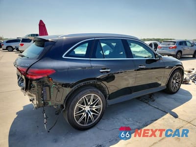 Trzecie zdjęcie samochodu z tyłu: 2025 MERCEDES-BENZ GLC 43 4MATIC AMG VIN:W1NKM8HBXSF287132 - miniatura