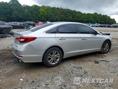 Trzecie zdjęcie samochodu z tyłu: 2016 HYUNDAI SONATA SE VIN:5NPE24AF3GH340928 - miniatura