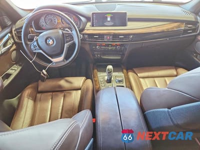 Zdjęcie 8 z 13 samochodu: 2018 BMW X5 XDRIVE35I VIN:5UXKR0C56JL073085 - miniatura