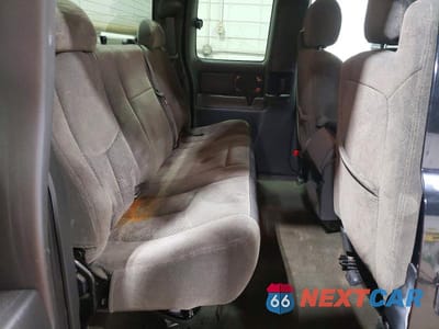 Zdjęcie 10 z 12 samochodu: 2006 CHEVROLET SILVERADO K1500 VIN:1GCEK19TX6Z173984 - miniatura