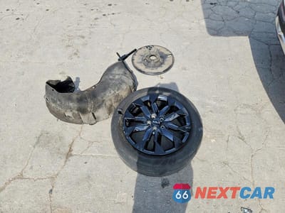 Zdjęcie 13 z 14 samochodu: 2024 KIA CARNIVAL SX VIN:KNDNE5H39R6339062 - miniatura