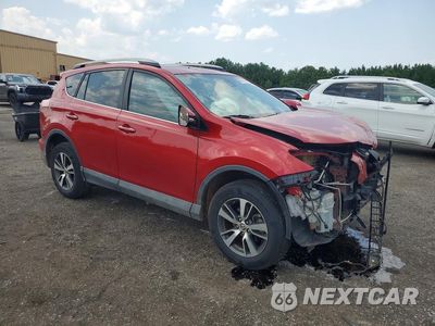 Czwarte zdjęcie samochodu z boku: 2017 TOYOTA RAV4 XLE VIN:2T3WFREVXHW397645 - miniatura