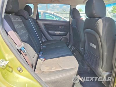 Zdjęcie 11 z 13 samochodu: 2013 KIA SOUL + VIN:KNDJT2A62D7631954 - miniatura