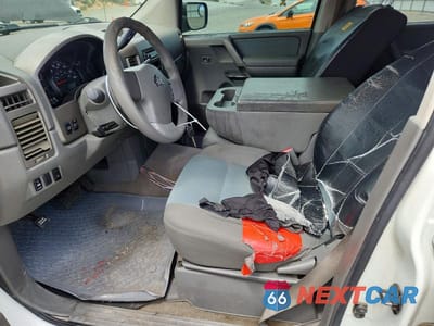 Zdjęcie 7 z 12 samochodu: 2006 NISSAN TITAN XE VIN:1N6AA07A96N507326 - miniatura
