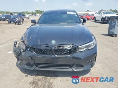 Piąte zdjęcie samochodu w środku: 2021 BMW 330I VIN:3MW5R1J04M8B93388 - miniatura