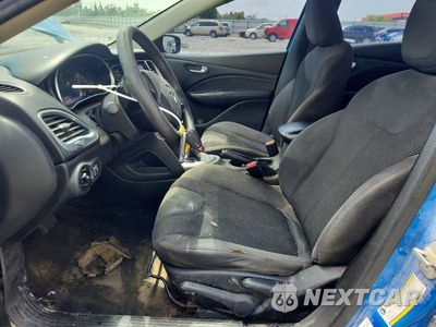Zdjęcie 7 z 12 samochodu: 2016 DODGE DART SE VIN:1C3CDFAA7GD584755 - miniatura