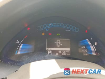 Zdjęcie 9 z 12 samochodu: 2012 NISSAN LEAF SV VIN:JN1AZ0CP8CT021459 - miniatura