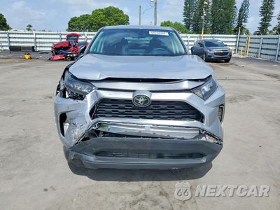 Piąte zdjęcie samochodu w środku: 2022 TOYOTA RAV4 LE VIN:2T3H1RFV0NC177191 - miniatura