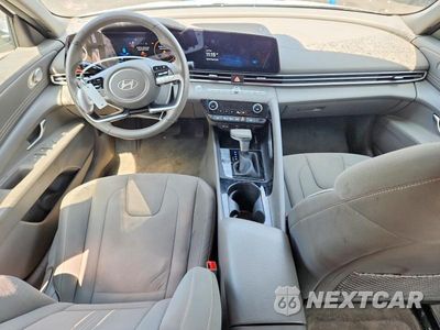 Zdjęcie 8 z 12 samochodu: 2025 HYUNDAI ELANTRA SEL VIN:KMHLS4DG4SU927869 - miniatura