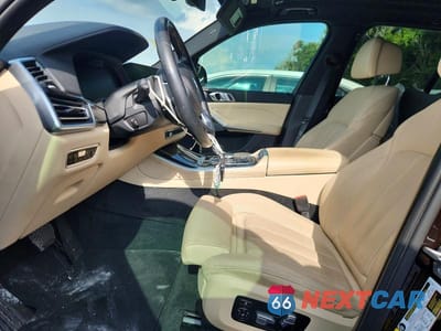 Zdjęcie 7 z 14 samochodu: 2021 BMW X5 XDRIVE40I VIN:5UXCR6C05M9F89227 - miniatura