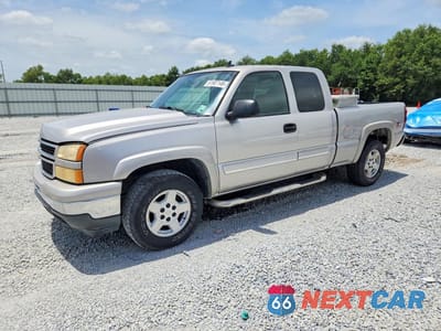 2006 CHEVROLET SILVERADO K1500 2GCEK19B761344271 - główne zdjęcie licytacji z USA - miniatura