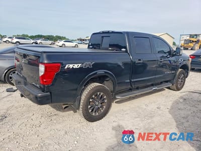 Trzecie zdjęcie samochodu z tyłu: 2018 NISSAN TITAN XD VIN:1N6BA1F49JN519085 - miniatura