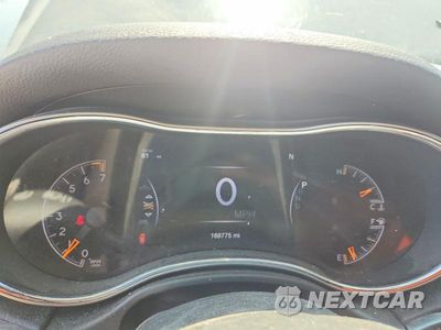Zdjęcie 9 z 12 samochodu: 2020 JEEP GRAND CHEROKEE LAREDO VIN:1C4RJEAG0LC306163 - miniatura