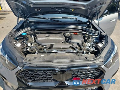 Zdjęcie 12 z 14 samochodu: 2025 BMW X2 XDRIVE28I VIN:WBX63GM06S5332408 - miniatura