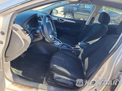 Zdjęcie 7 z 12 samochodu: 2014 NISSAN SENTRA S VIN:3N1AB7AP3EL692254 - miniatura