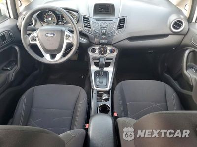Zdjęcie 8 z 12 samochodu: 2019 FORD FIESTA SE VIN:3FADP4BJ3KM117586 - miniatura