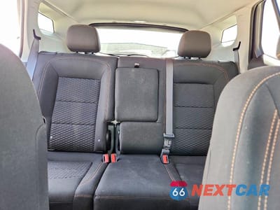 Zdjęcie 10 z 14 samochodu: 2021 GMC TERRAIN SLE VIN:3GKALMEV8ML352098 - miniatura