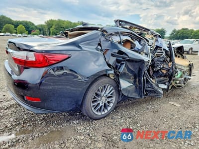 Trzecie zdjęcie samochodu z tyłu: 2018 LEXUS ES 350 VIN:58ABK1GG2JU098460 - miniatura