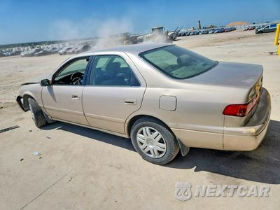 Drugie zdjęcie samochodu z przodu: 2001 TOYOTA CAMRY CE VIN:4T1BG22K71U772502 - miniatura