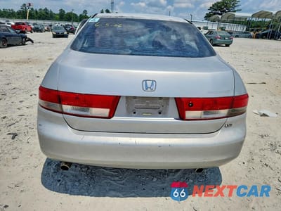 Zdjęcie 6 z 11 samochodu: 2003 HONDA ACCORD EX VIN:1HGCM66883A043986 - miniatura