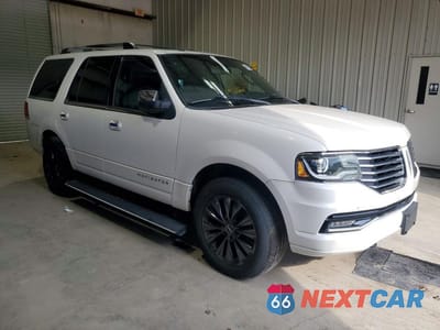 Czwarte zdjęcie samochodu z boku: 2015 LINCOLN NAVIGATOR VIN:5LMJJ2JT8FEJ01720 - miniatura