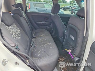 Zdjęcie 10 z 12 samochodu: 2010 KIA SOUL + VIN:KNDJT2A23A7164357 - miniatura