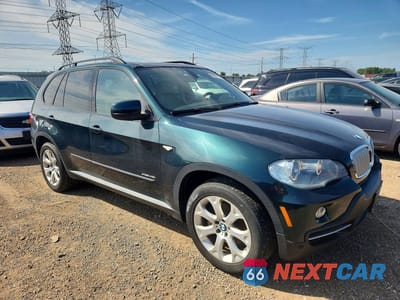 Czwarte zdjęcie samochodu z boku: 2009 BMW X5 XDRIVE48I VIN:5UXFE83519L310069 - miniatura