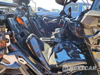 Zdjęcie 10 z 12 samochodu: 2019 CAN-AM MAVERICK X3 MAX X DS TURBO R VIN:3JBVEAW22KK000215 - miniatura