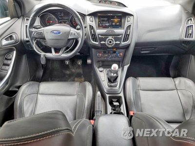 Zdjęcie 8 z 12 samochodu: 2015 FORD FOCUS ST VIN:1FADP3L98FL286671 - miniatura