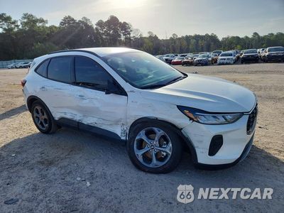 Czwarte zdjęcie samochodu z boku: 2025 FORD ESCAPE ST LINE VIN:1FMCU0MZ4SUB28890 - miniatura