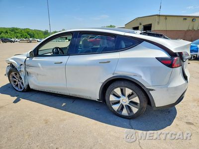 Drugie zdjęcie samochodu z przodu: 2023 TESLA MODEL Y VIN:7SAYGDEE7PA172239 - miniatura