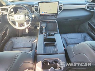 Zdjęcie 8 z 13 samochodu: 2024 TOYOTA TUNDRA LIMITED VIN:5TFWA5DB8RX193437 - miniatura