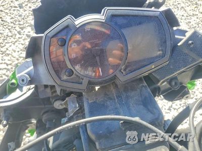 Zdjęcie 7 z 8 samochodu: 2020 KAWASAKI ZX636 K VIN:JKBZXJG15LA008641 - miniatura