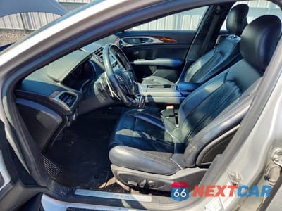 Zdjęcie 7 z 12 samochodu: 2017 LINCOLN MKZ RESERVE VIN:3LN6L5E90HR606301 - miniatura