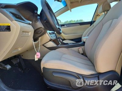 Zdjęcie 7 z 12 samochodu: 2016 HYUNDAI SONATA HYBRID SE VIN:KMHE24L11GA008555 - miniatura