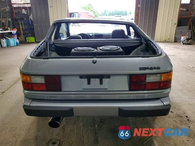Zdjęcie 6 z 12 samochodu: 1983 PORSCHE 944 VIN:WP0AA0940DN453471 - miniatura