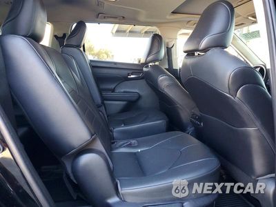 Zdjęcie 11 z 13 samochodu: 2021 TOYOTA HIGHLANDER HYBRID XLE VIN:5TDGBRCH4MS532613 - miniatura