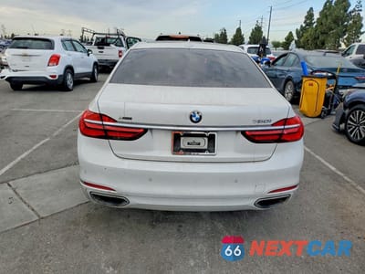 Zdjęcie 6 z 12 samochodu: 2016 BMW 750 XI VIN:WBA7F2C53GG415098 - miniatura