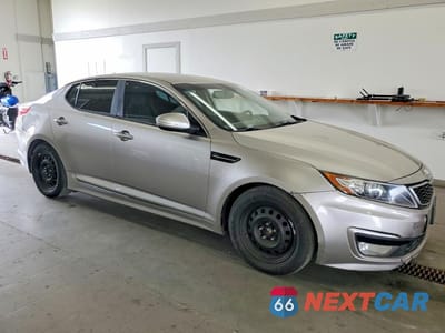 Czwarte zdjęcie samochodu z boku: 2012 KIA OPTIMA HYBRID VIN:KNAGM4AD5C5020731 - miniatura