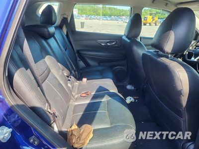 Zdjęcie 11 z 13 samochodu: 2017 NISSAN ROGUE S VIN:5N1AT2MV1HC862033 - miniatura