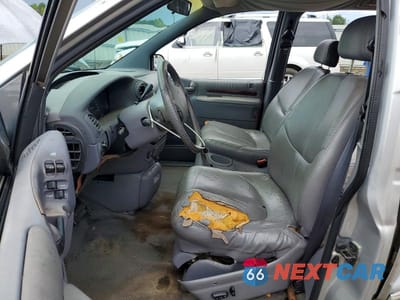 Zdjęcie 7 z 14 samochodu: 2000 CHRYSLER TOWN & COUNTRY LXI VIN:1C4GP54LXYB601847 - miniatura